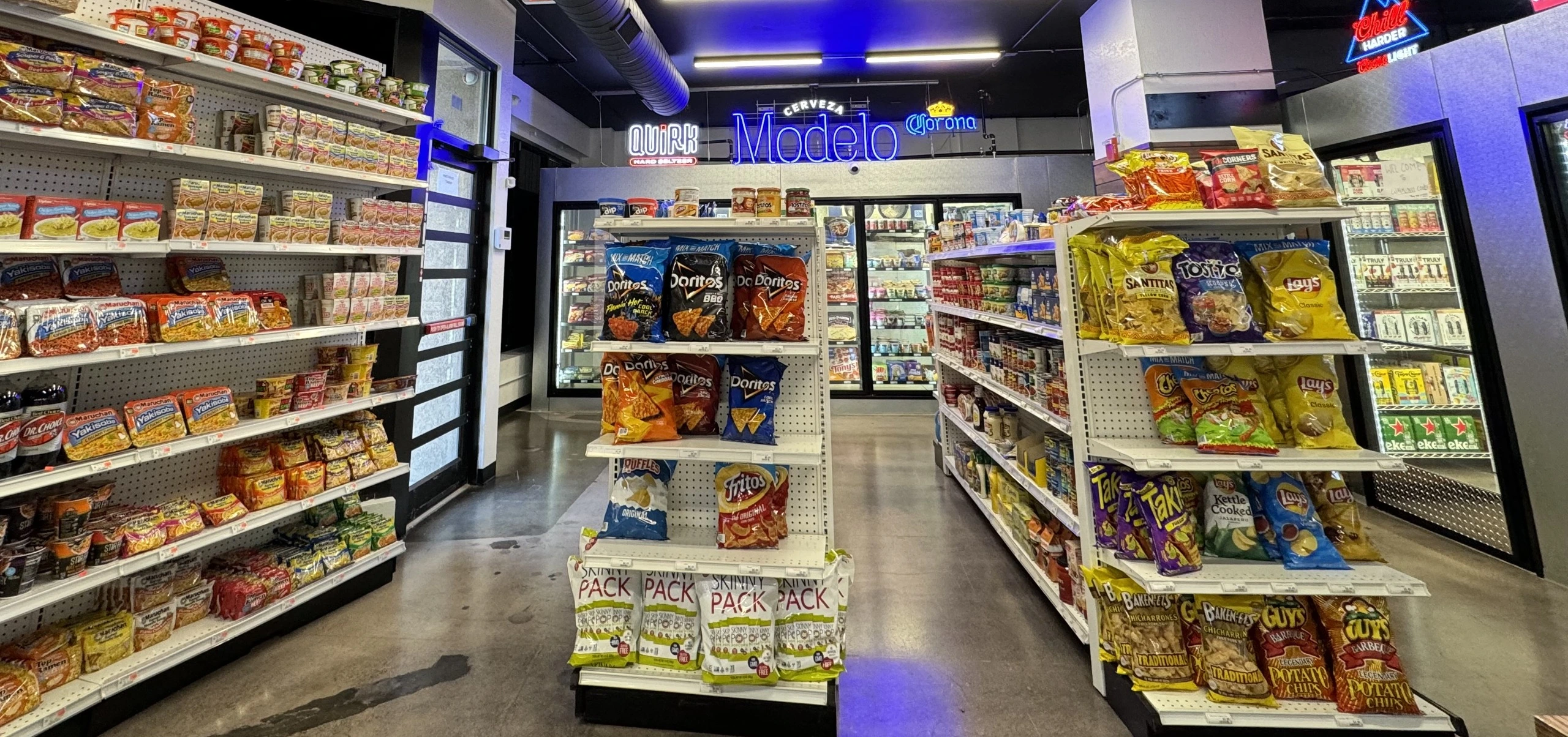 home-smok-shop-near-me-down-town-market-best-liquor-store